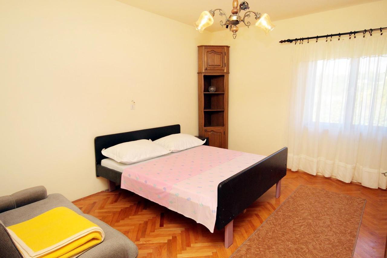 Apartments And Rooms By The Sea Sucuraj, Hvar - 4029 Exterior photo